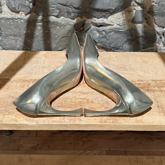 Christian Dior Metallic Gold Patent Songe Pointy Pumps - Picture 12 of 13